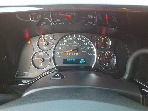 Used 2026 GMC Savana 2500 Extended w/ Driver Convenience Package RWD image 38