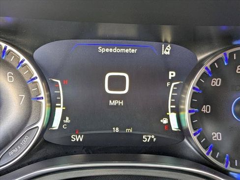New 2026 Chrysler Pacifica Pinnacle FWD image 11