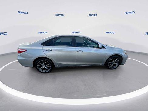Used 2015 Toyota Camry FWD image 9