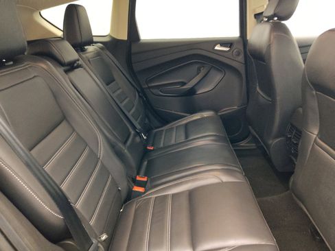 Used 2019 Ford Escape Titanium AWD/4WD image 19