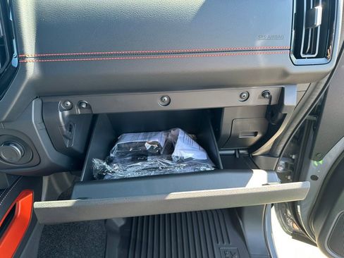 New 2025 Nissan Frontier PRO-4X image 28