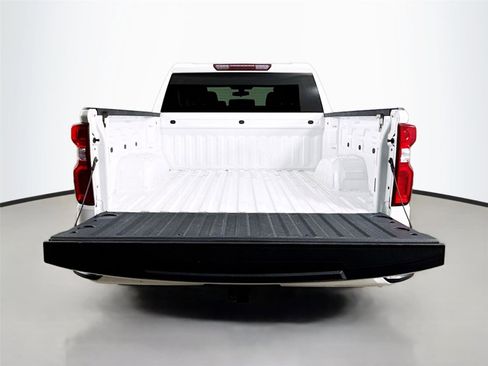 Used 2020 Chevrolet Silverado 1500 Custom w/ Custom Value Package image 24