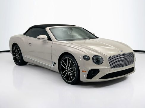 Used 2021 Bentley Continental GT AWD/4WD image 11
