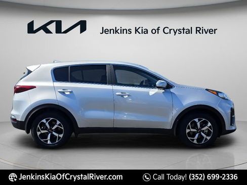 Used 2021 Kia Sportage LX image 7