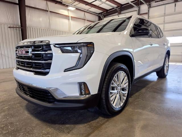 Used 2026 GMC Acadia Elevation w/ Elevation Premium Package FWD image 2