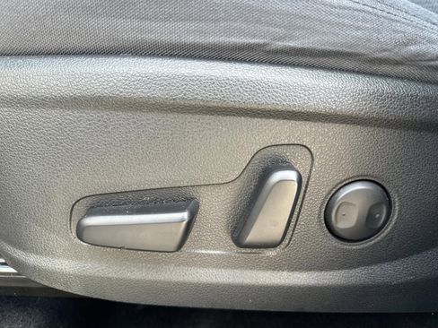 Used 2023 Hyundai Santa Fe SEL w/ Cargo Package image 25