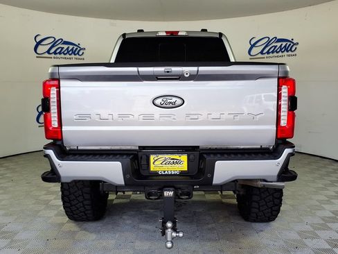 Used 2024 Ford F250 Lariat w/ Sport Appearance Package AWD/4WD image 4