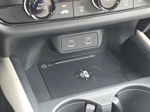 New 2027 Honda HR-V LX image 4