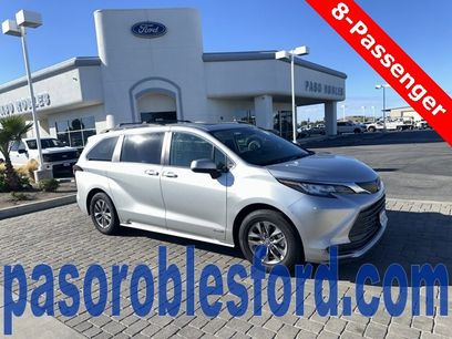 Used 2021 Toyota Sienna LE w/ LE Plus Package