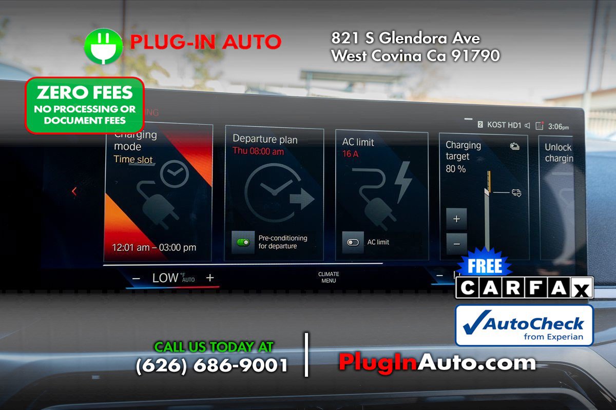Used 2022 BMW i4 eDrive40 w/ M Sport Package RWD image 29