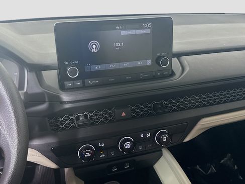 Used 2025 Honda Accord LX image 18