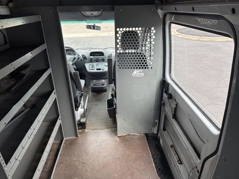 Used 2004 Dodge Sprinter 2500 w/ PWR Convenience Group image 23
