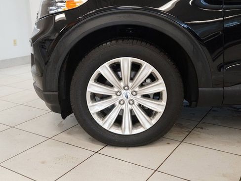 Used 2020 Ford Explorer Limited w/ Class III Trailer Tow Package image 20
