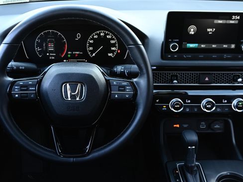 Used 2024 Honda Civic EX image 13