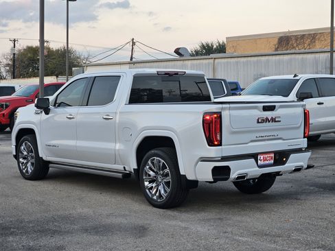 New 2026 GMC Sierra 1500 Denali image 3