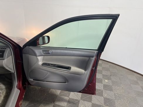 Used 2006 Toyota Camry LE image 27