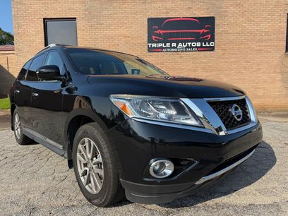 Used 2014 Nissan Pathfinder SL w/ SL Premium Package