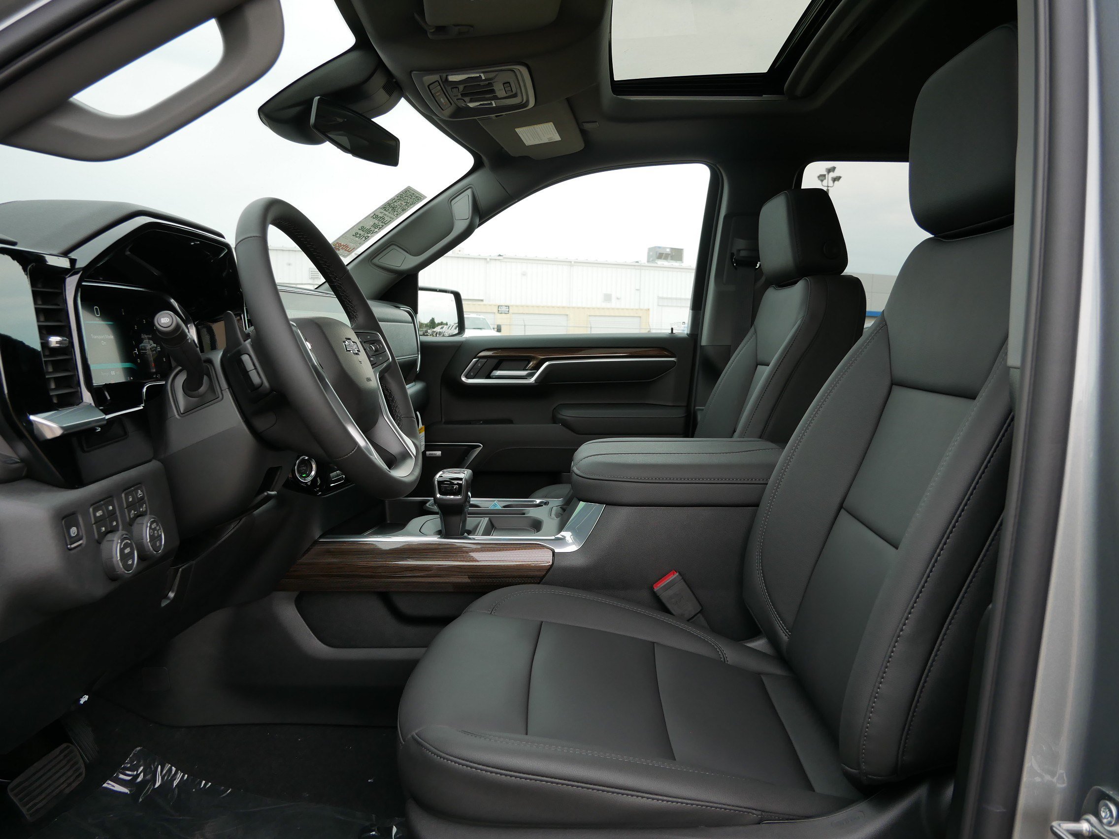 New 2026 Chevrolet Silverado 1500 RST w/ RST All Star Premium Package AWD/4WD image 11