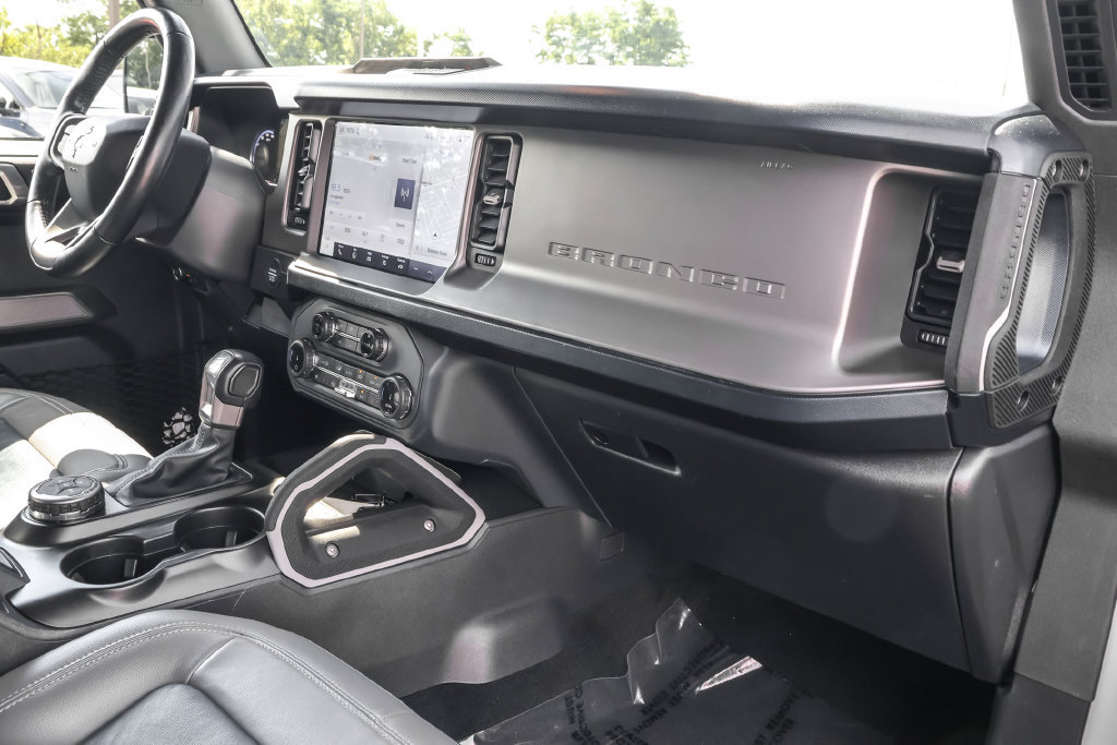 Used 2022 Ford Bronco Outer Banks AWD/4WD image 36