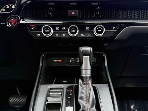 Used 2024 Honda CR-V Sport Touring image 23