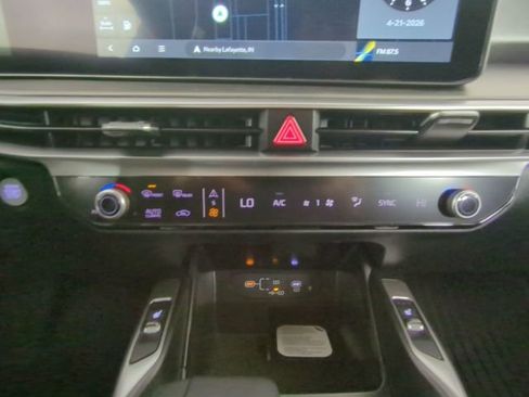 New 2026 Kia Sorento X-Line EX AWD/4WD image 24