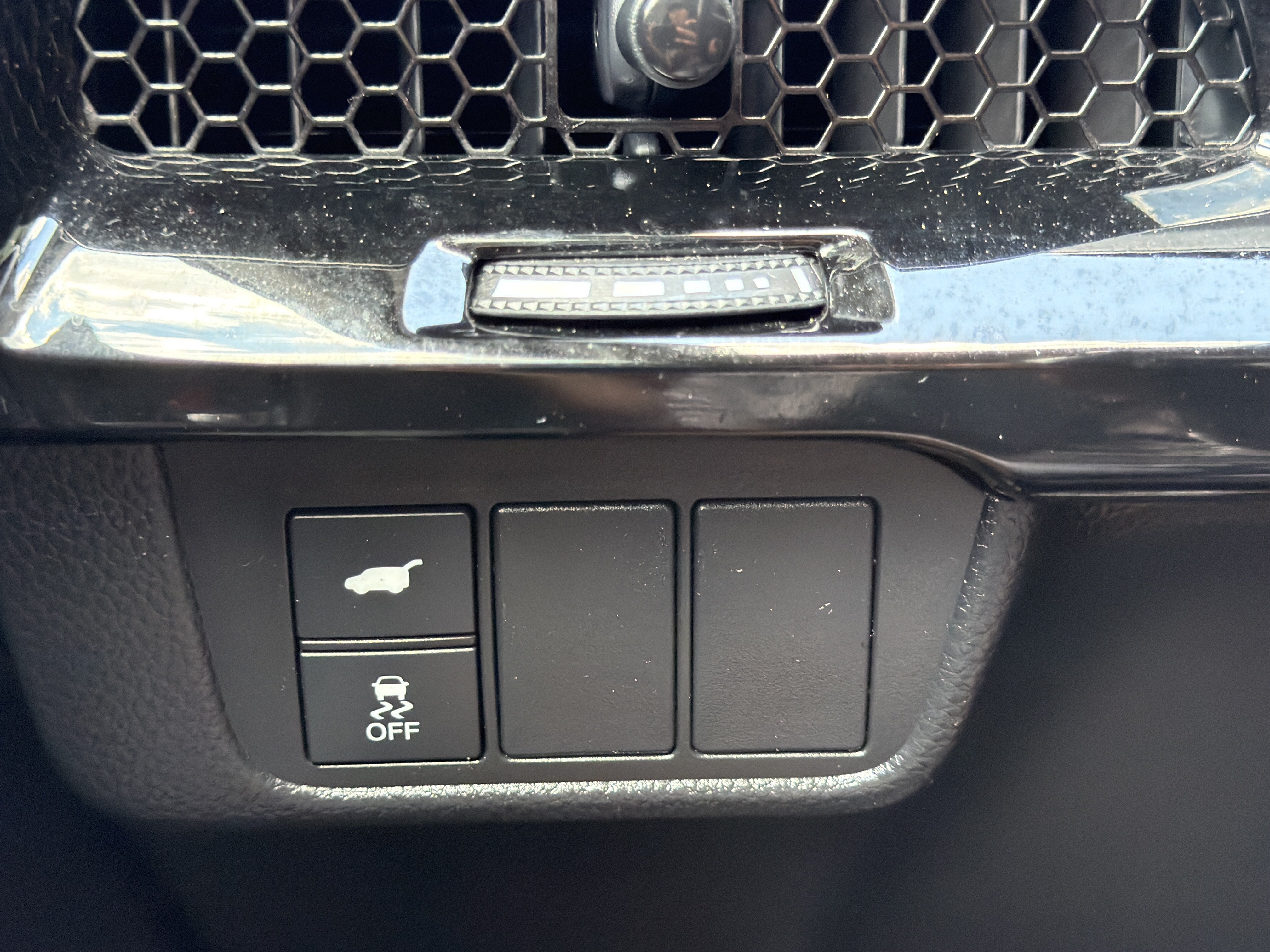 Used 2024 Honda CR-V EX-L image 31