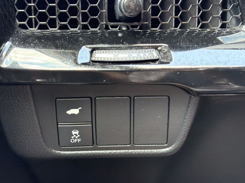 Used 2024 Honda CR-V EX-L image 31