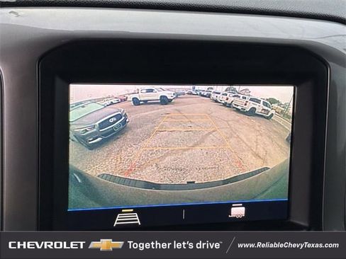 Used 2020 Chevrolet Silverado 2500 Custom w/ Custom Value Package image 19