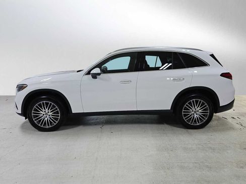 Used 2024 Mercedes-Benz GLC 300 4MATIC image 6