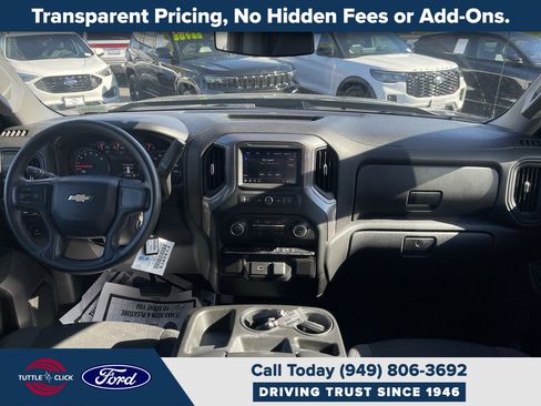 Used 2020 Chevrolet Silverado 1500 Custom w/ Custom Value Package RWD image 12