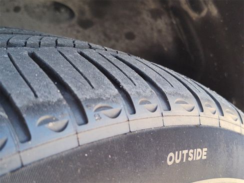 Used 2022 Mercedes-Benz GLE 350 GLE 350 image 19