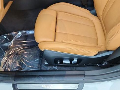 Used 2023 BMW i4 eDrive40 w/ Premium Package image 33