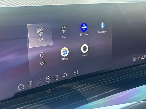 Used 2025 Cadillac Escalade Sport w/ LPO, ONYX Package image 12