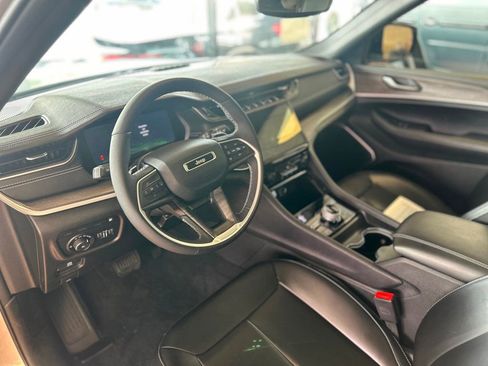 Used 2024 Jeep Grand Cherokee Limited 4xe w/ Trailer Tow Package image 13