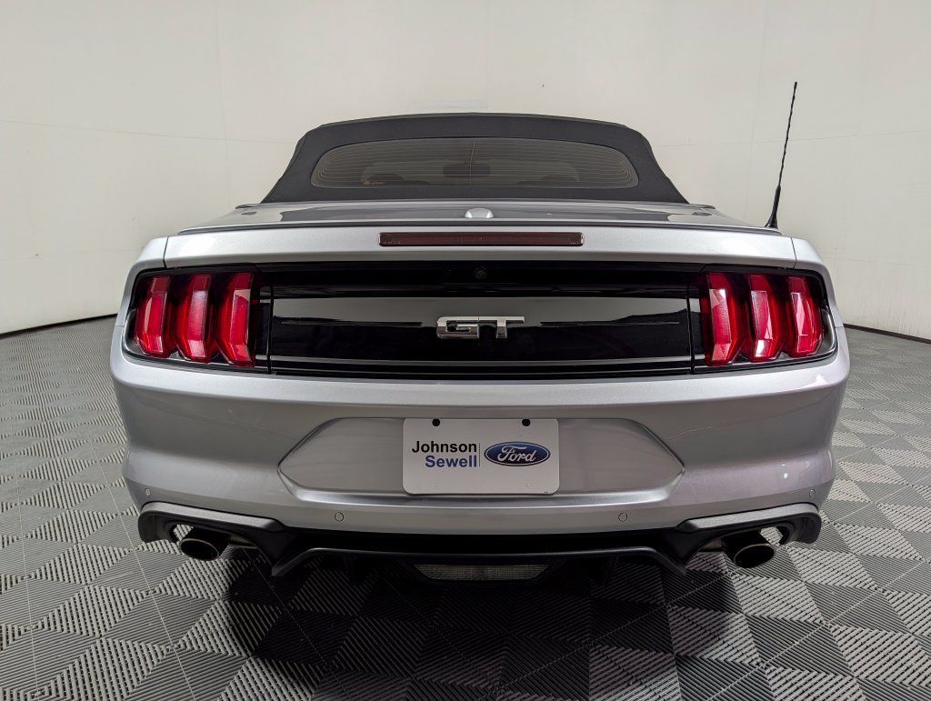 Used 2020 Ford Mustang GT Premium RWD image 5