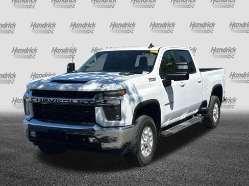 Used 2023 Chevrolet Silverado 2500 LT w/ Convenience Package image 8
