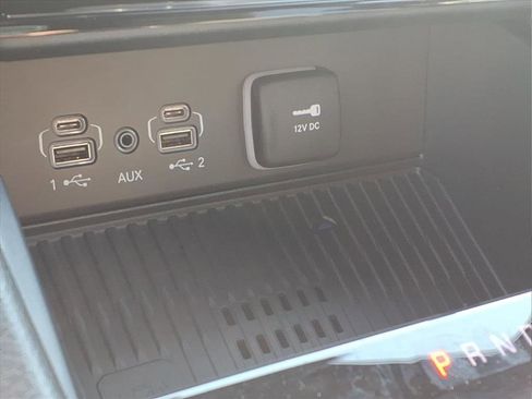 New 2026 Jeep Grand Cherokee Altitude AWD/4WD image 8