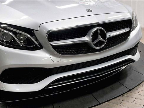 Used 2020 Mercedes-Benz E 450 Coupe image 32