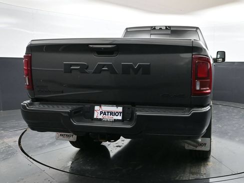 Used 2025 RAM 2500 Laramie w/ Night Edition AWD/4WD image 33
