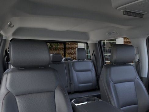 New 2025 Ford F250 Lariat w/ Black Appearance Package image 45