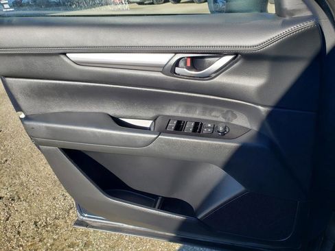 Used 2025 MAZDA CX-5 AWD 2.5 S w/ Preferred Package image 17