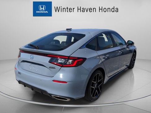 Used 2023 Honda Civic Sport Touring image 8