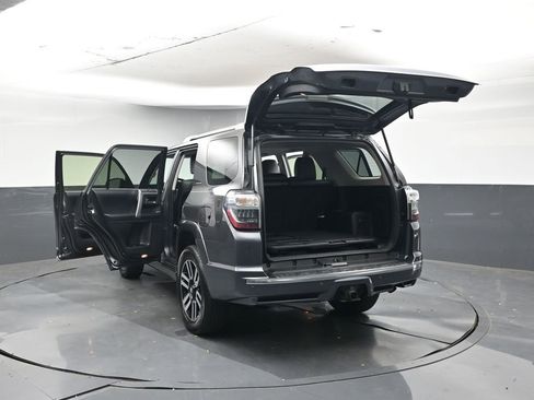 Used 2016 Toyota 4Runner Limited image 47