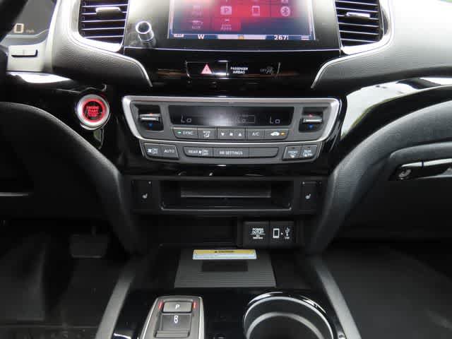 Certified 2021 Honda Ridgeline Black Edition image 22
