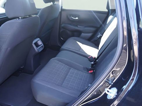 Used 2025 Honda HR-V LX image 13