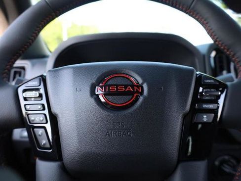 New 2026 Nissan Frontier PRO-4X w/ Pro-4x Convenience Package AWD/4WD image 9