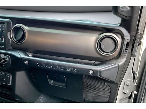 Used 2020 Jeep Wrangler Unlimited Sport S AWD/4WD image 20