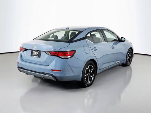 Used 2024 Nissan Sentra SV FWD image 13