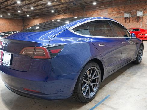 Used 2020 Tesla Model 3 Standard Range Plus RWD image 14
