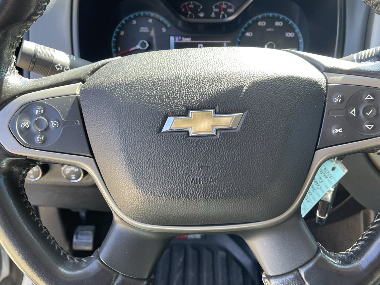 Used 2017 Chevrolet Colorado Z71 AWD/4WD image 21